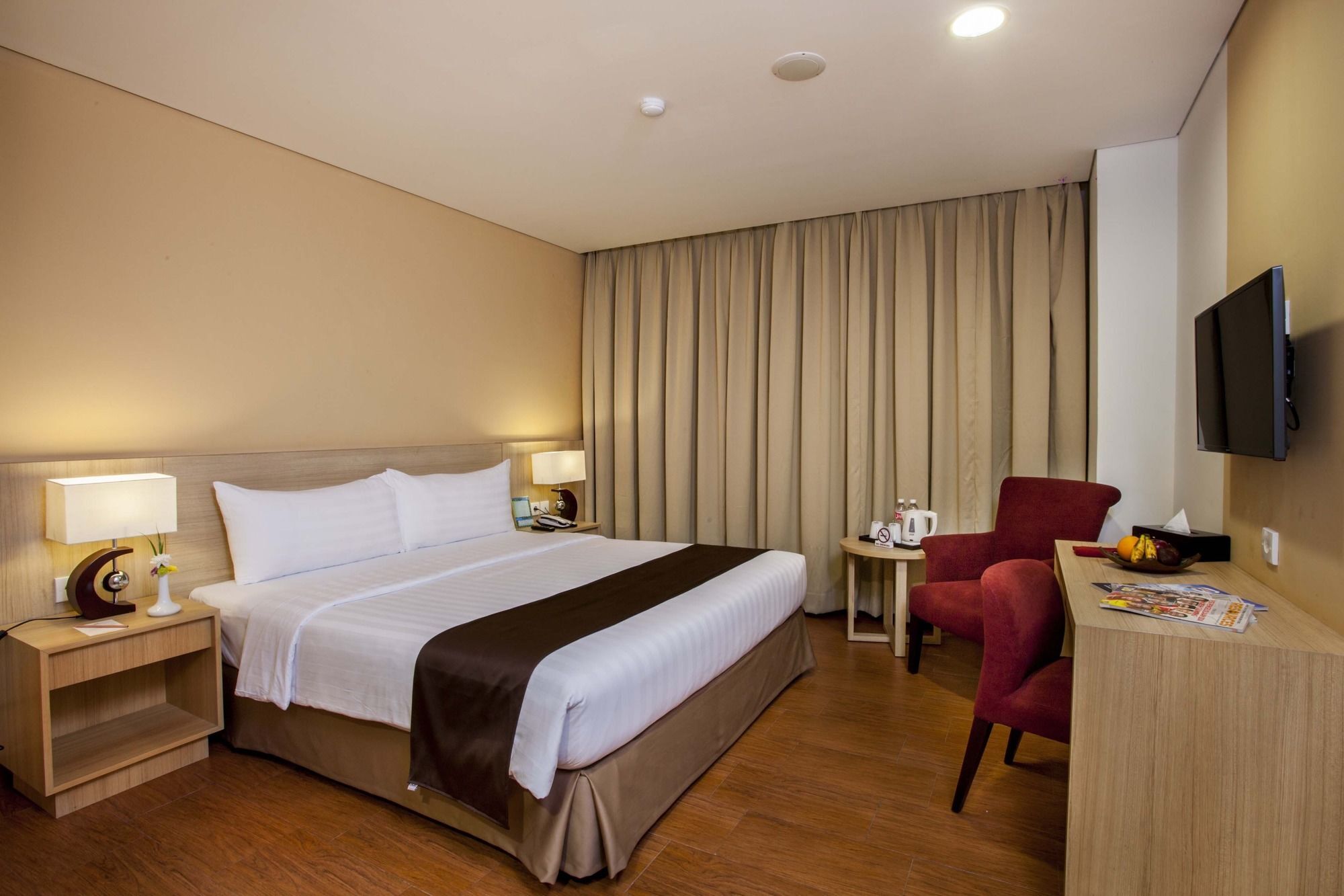 Days Hotel & Suites By Wyndham Jakarta Airport Tangerang Exterior photo